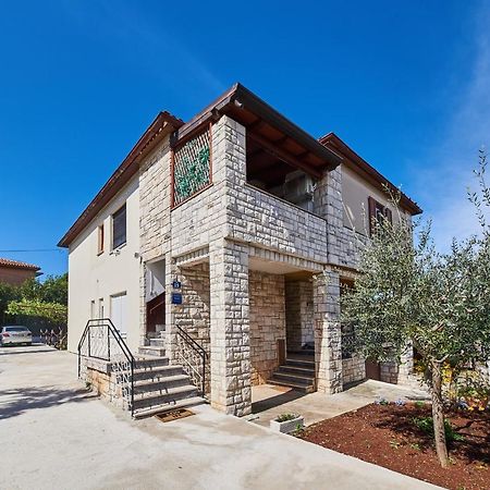 Appartement Red Karmenita à Umag Extérieur photo