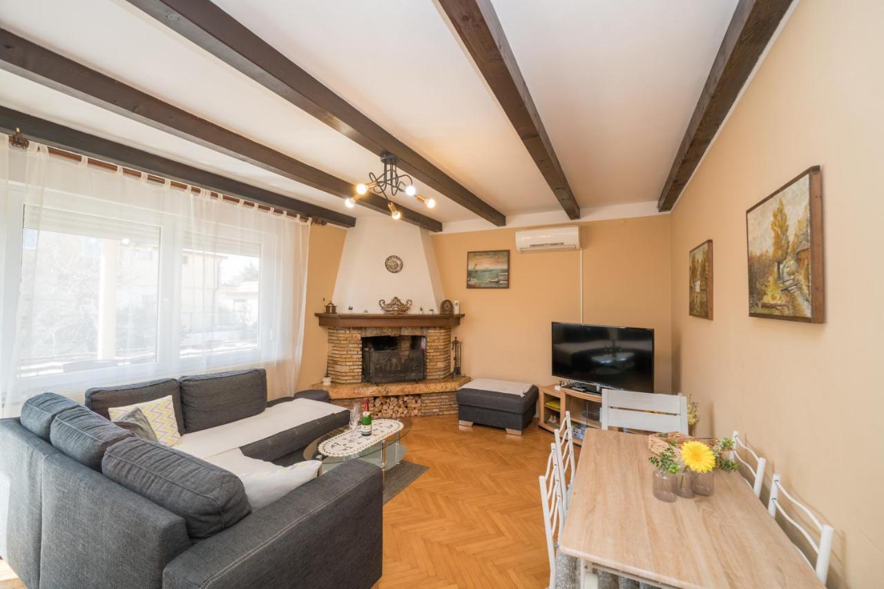 Appartement Red Karmenita à Umag Extérieur photo
