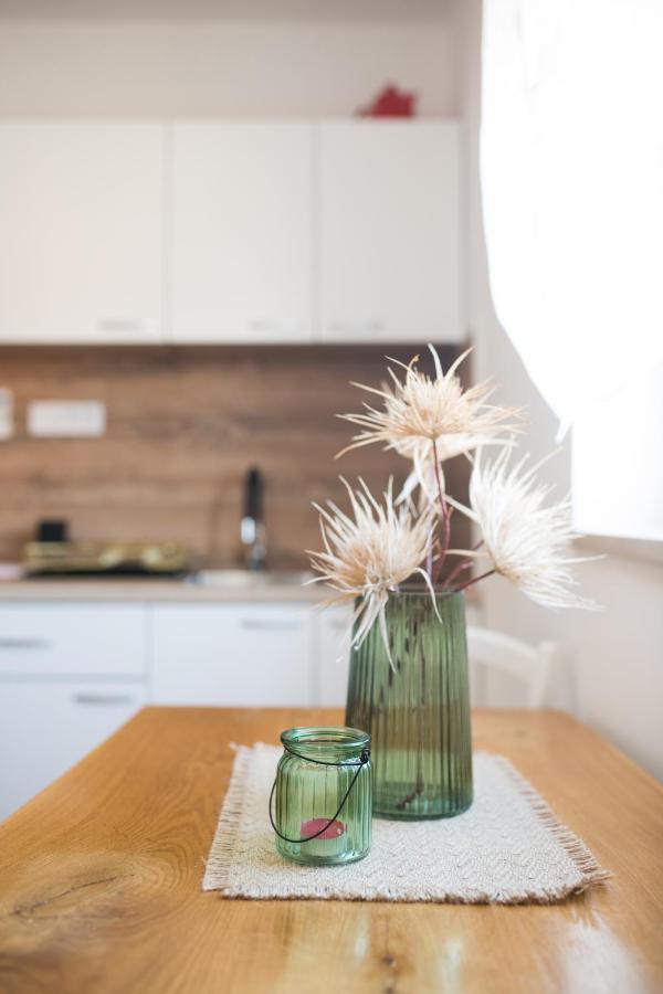 Appartement Red Karmenita à Umag Extérieur photo